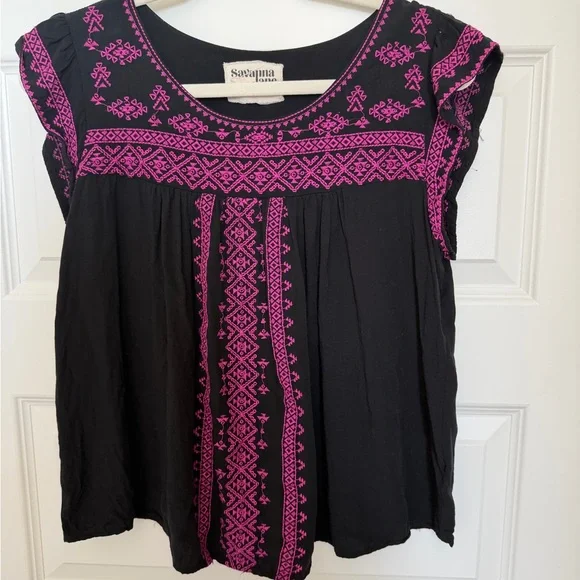 Savanna Jane Black boho peasant Top with Pink Embroidery flutter sleeve size med - Picture 1 of 5